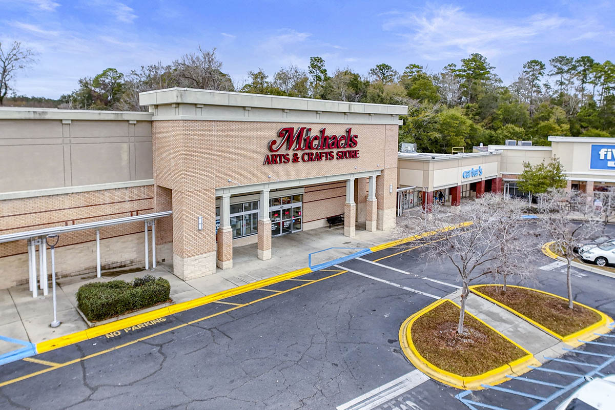 large 019466bc bed7 72c5 9540 2ea1d975ac2a